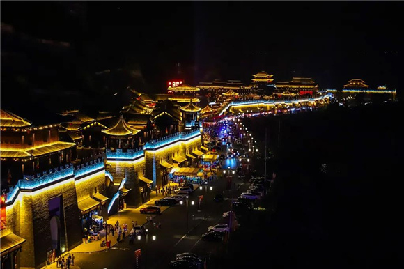 三國(guó)印巷集文化、休閑、飲食、娛樂(lè)、旅游等于一體。云陽(yáng)縣委宣傳部供圖 華龍網(wǎng)發(fā)